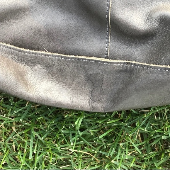 Something Like IKKS Gray Flap Crossbody Purse Bag - Picture 4 of 8